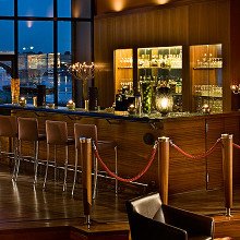 Danubes lobby bar
