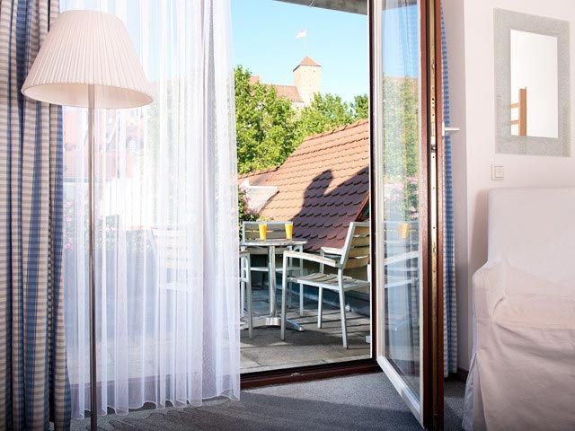 Kaiser Suite mit Dachterrasse und Burgblick