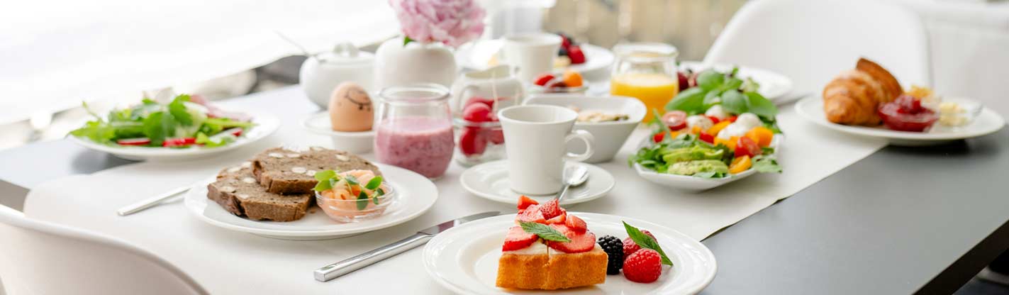 Breakfast buffet
