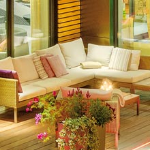 Outdoor lounge terrace