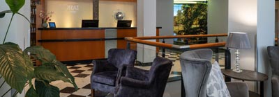 Rezeption und Lobby im Sorat Hotel Cottbus